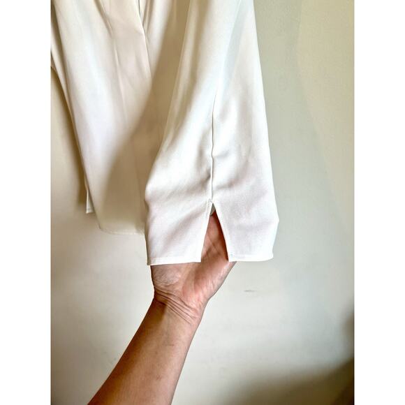 Soft Surroundings Pleated Blouse Tank Top Size Medium White Office Business - Picture 3 of 8